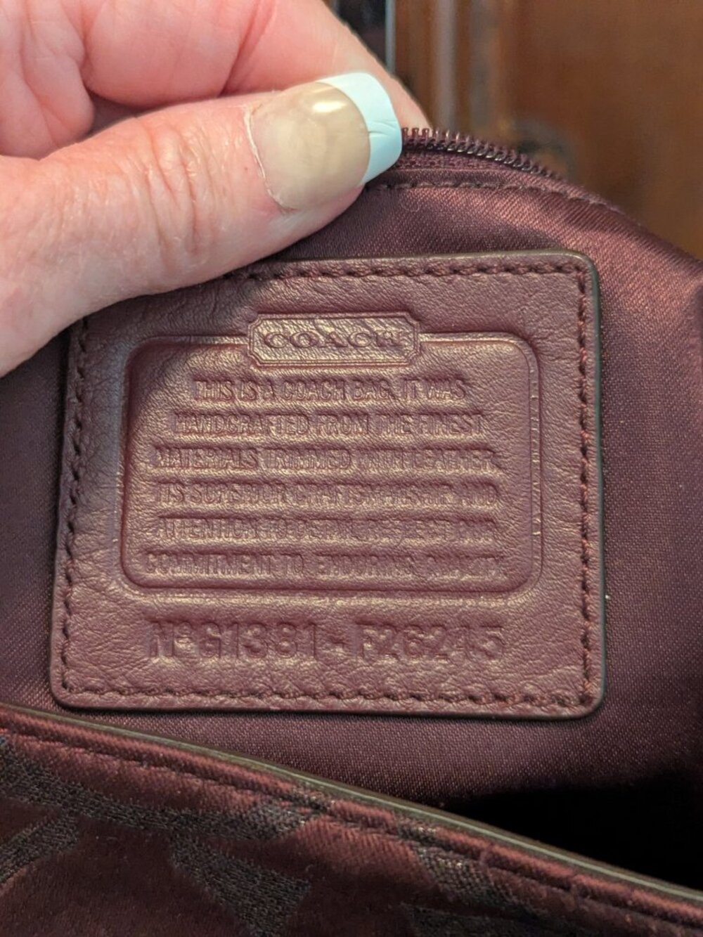 Coach Campbell F26245 Burgundy Signature Metallic Hobo Bag Burgundy - Picture 11 of 14